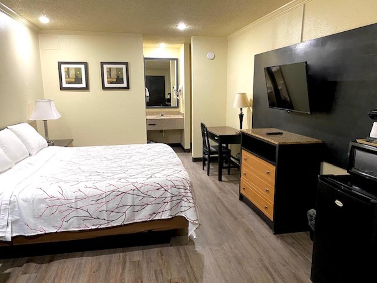 Travelers Inn Elizabeth City Buitenkant foto